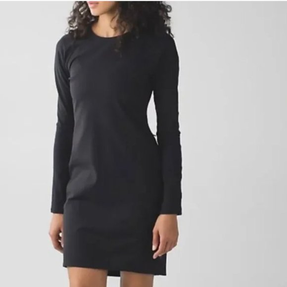 Lululemon &go Where-To Long Sleeve dress - Black - Picture 2 of 5
